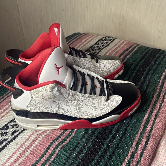 Jordan twos - Picture 6 of 6